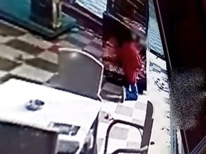 Oyun makinesinden paraları böyle çaldı