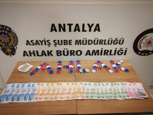 Antalya’da kumar operasyonu