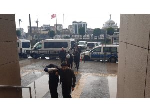 Patrik Bartholomeos’un evine firen şüpheliler adliyede