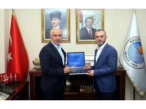 Kandemir: "Mustafa Gültak, Akdeniz için büyük şans"