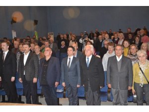 Doğu Perinçek, Balıkesir’de Üretici Kurultayı’na katıldı