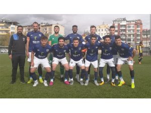 Birinci Küme B Grubu lideri Başakpınar Belediyespor deplasmandan 3 puan ile döndü