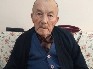 Demirci’de yaşlı adam evinde ölü bulundu