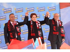 İYİ Parti Uşak İl Başkanı görevinden istifa etti