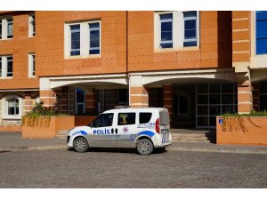 Iraklı aile, evden para alan çocuklarının ellerini kızgın bıçakla dağladı