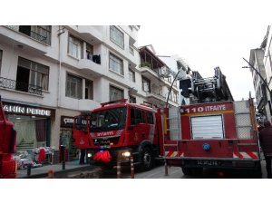 Ordu’daki çatı yangını paniğe neden oldu