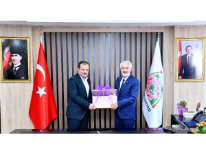 AK Parti Yerel Yönetimler Başkan Yardımcısı Öz: “Başkanımızla Isparta en iyi hizmeti alacaktır”