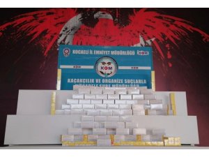 Kocaeli’de 2 bin 400 paket elektronik sigara tütünü ele geçirildi