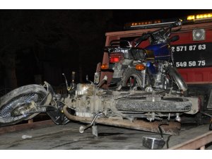 Jandarma ve polisle motosiklet hırsızları arasında saatler süren kovalamaca