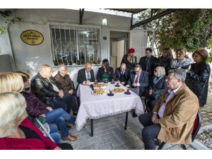 Soyer, seyyar makam aracıyla yine yollardaydı
