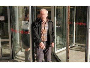 Eşini darp edip üzerine kaynar su dökerek yakan koca serbest bırakıldı