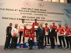 Kayserili Wushu’cular Balkan Şampqiyonası’nda madalyalara ambargo koydu