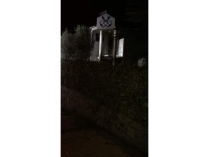 İzmir’de yangın dehşeti: 2 ölü, 1 yaralı