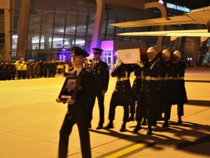 Hakkari'deki silah kazasında şehit olan askerin cenazesi Konya'ya getirildi