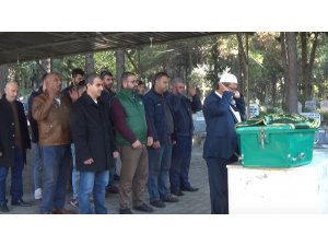 Adana’da öldürülen genç kadın toprağa verildi