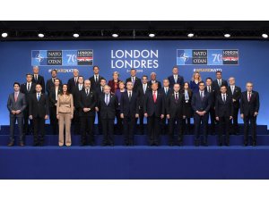 Cumhurbaşkanı Erdoğan, liderlerle aile fotoğrafına katıldı