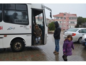 Ayvalık’ta 29 düzensiz göçmen Sahil Güvenlik ekiplerince kurtarıldı