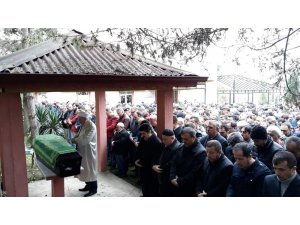 Otomobilin çarptığı lise öğrencisi defnedildi