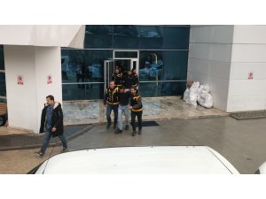 GÜNCELLEME - Bursa'da kavga ihbarına giden polis memurunun başından vurulması