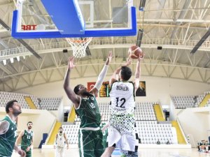 Manisa BŞB:65-Konyaspor Basketbol: 52