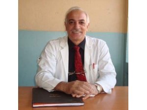 Markette kalp krizi geçiren öğretmen hayatını kaybetti