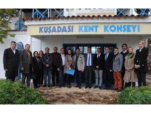 CHP Aydın Milletvekili Bülent Tezcan’dan Kuşadası’nda kurum ziyaretleri