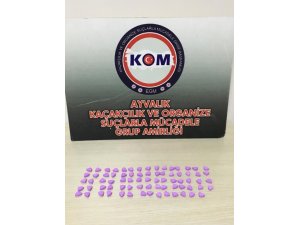 Polis 2 ayrı operasyonda 13 uyuşturucu satıcısını yakaladı