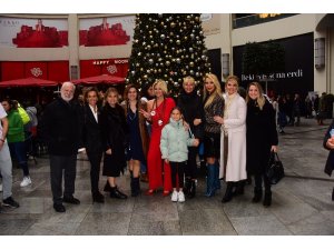 İyilik hareketine ünlü isimlerden destek