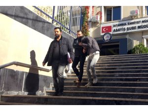 Eyüpsultan’da gündüz vakti televizyon çalan hırsızlar önce kameraya sonra polise yakalandı