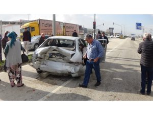 Bursa-Ankara yolunda zincirleme kaza: 3 yaralı