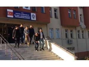 Tavşanlı’ya uyuşturucu sokmak isteyen iki şüpheli yakalandı