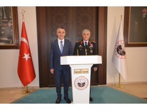 Jandarma Genel Komutanı Orgeneral Çetin, Kırklareli Valisi Bilgin'i ziyaret etti