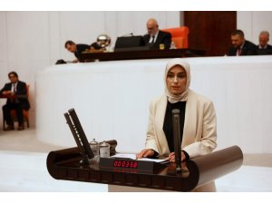 AK Parti iktidarında Meclisteki kadın sayısı arttı