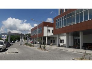 Çocuğu tarafından evinde ölü bulundu