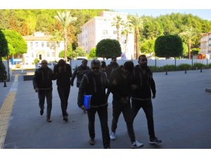 Kiralık araçla gece hırsızlık ve kapkaç, cezaevinde son buldu