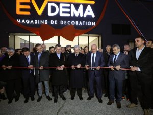 Bozkırlı işadamı Fransa'da mağaza açtı