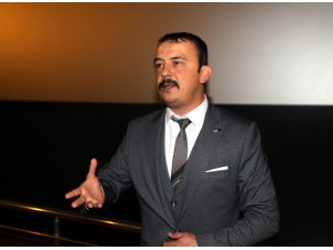 Tokat Emniyet Müdürü Topaloğlu, AA'nın "Yılın Fotoğrafları" oylamasına katıldı