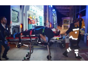 Polisin “dur“ ihtarına uymayan otomobil sürücüsü kaza yaptı