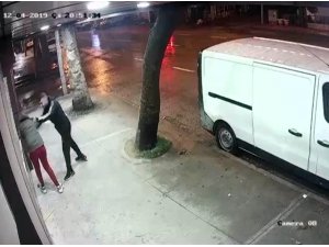 Bir kadına şiddet görüntüsü de Bursa’dan