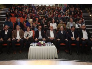 Milletvekili Yaman, Darıca’da gençlerle buluştu