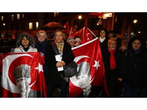 Almanya'da Atatürk’e yönelik çirkin yayın protesto edildi