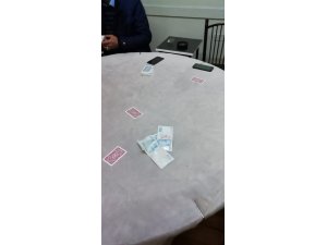 Malatya’da kumar oynatan iş yerine baskın