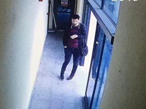 Amatör futbolcu maç sırasında futbolcuları soydu