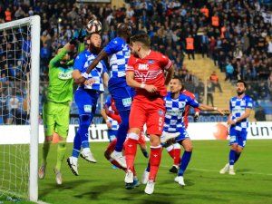 TFF 1. Lig: Adana Demirspor: 0 - BB Erzurumspor: 0  (İlk yarı sonucu)