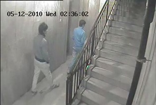 Hırsızlar kameraya yakalandı