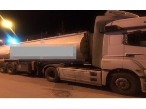 Polis 27 bin 894 litre karışımlı kaçak akaryakıt ele geçirdi