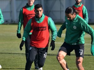 Konyaspor, Medipol Başakşehir maçı hazırlıklarına başladı