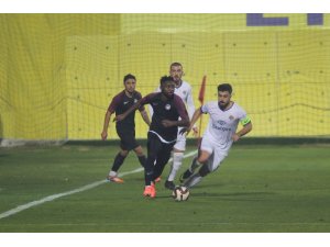 TFF 1. Lig: Menemenspor: 1 - Keçireöngücü: 1