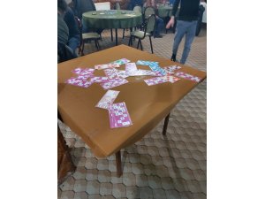 Dernekte kumar oynayanlar yakalandı