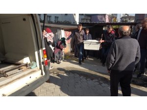 Yalnız yaşayan kadın evinde ölü bulundu